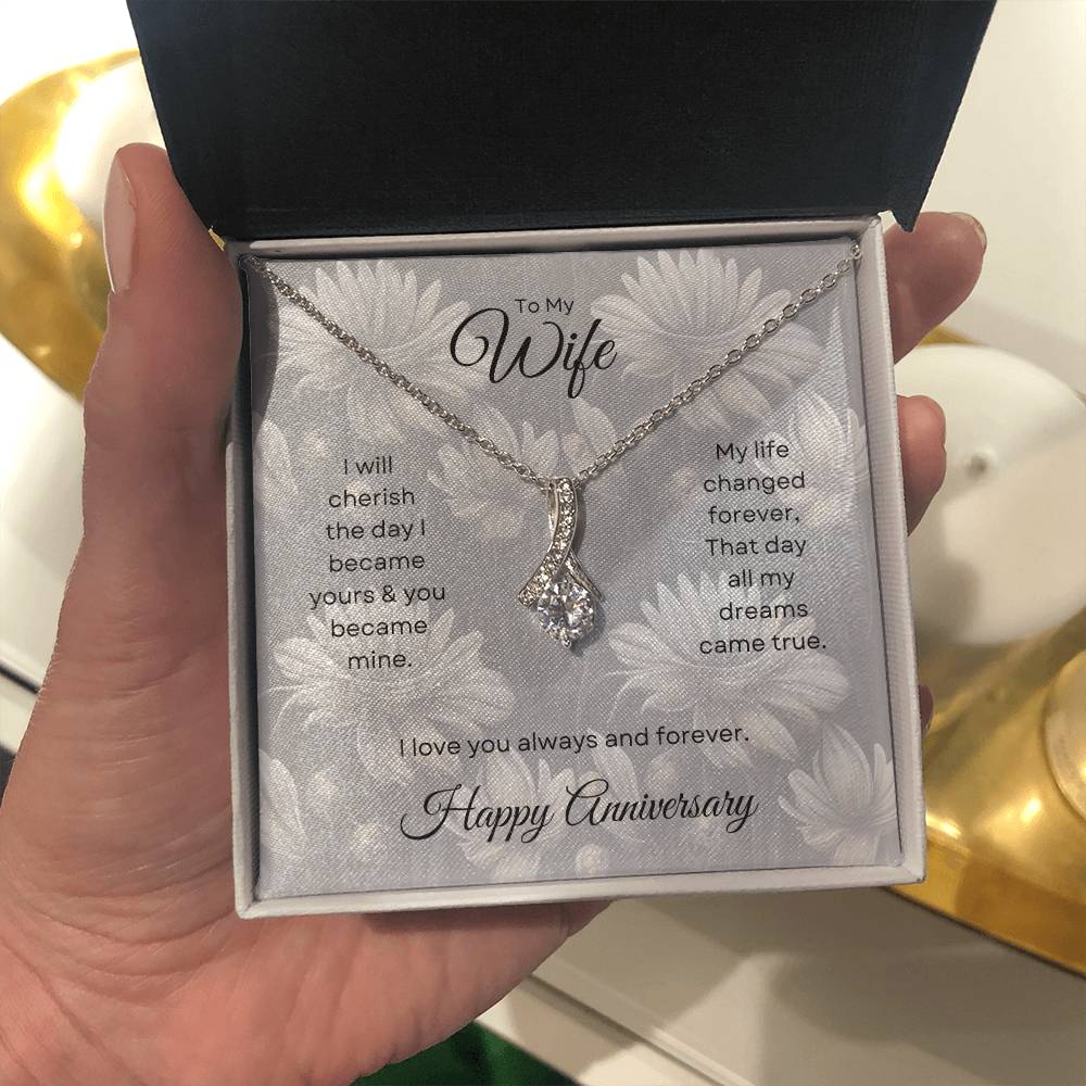 Alluring Beauty Necklace, To My Wife, Happy Anniversary